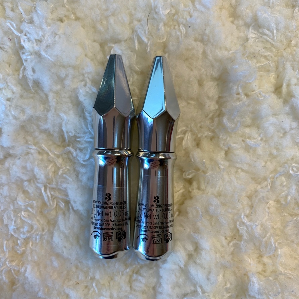 Shade 3 Small Gimme Brow 2 pack - Picture 2 of 3